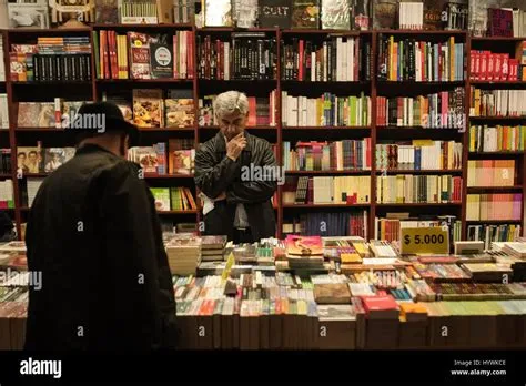  The Bogotá Book Fair Celebrates the Literary Magic of Tomás González: A Colombian Renaissance Man