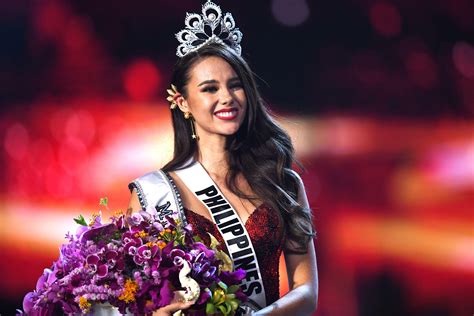  Miss Universe 2018: Kuinka Catriona Gray rikkoi kaavan ja voitti Filippiinien sydämet